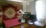 იყიდება 3 ოთახიანი ბინა ვერაზე გოგებაშვილის ქუჩაზე, იტალიურ ეზოში, ბინა არის სარემონო მდგომარეობაში, 2 საძინებლით, მისაღები ოთახით, იზოლირებული სამზარეულოთი. img