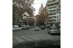 მიცკევიჩის და კუტუზოვის კვეთაზე იყიდება არასასოფლო-სამეურნეო ნაკვეთით ამჟამად 1 სართულიანი შენობა.
img