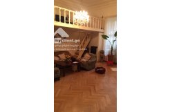 იყიდება მეტრო რუსთაველთან 3 ოთახიანი ბინა 2 საძინებეით და ანტრესოლით img