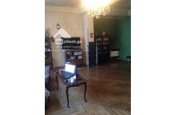 იყიდება ყაზბეგის გამზირზე მაღალჭერიან არასტანდარტულ კორპუსში 140 ბინა თავისი 40 კვ სარდაფით img