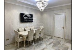 იყიდება ბელიაშვილზე პრემიუმ კლასის პრესტიჟულ ტრიდე კომპლექსში ულამაზესი 4, ოთახიანი ბინა, უცხოვრებელი, დიზაინერის მიერ შესრულებული ძვირფასი რემონტით,ავეჯით,და ტექნიკით, დამოუკიდებელი სამზარეულო , ესპანური გრანიტით და მარმარილოთი მოპირკეთებული, , 3, საძინებელი, 2, სველი წერტილი , ერთი მასტერ ბედრუმი, .დიდი კომფორტული ვერანდა ცენტრალური ლამაზი ხედით,ორი ლიფტი,არის 24, საათიანი დაცვის და კონსიერჟის მომსახურება, ბინას აქვს ულამაზესი საკუთარი შიდა ეზო და კომფორტული საცხოვრებელი გარემო... განცხადება არ დააკოპიოროთ, , , სააგენტოები დამიკავშირდით მხოლოდ რეალურად არსებული მყიდველის img